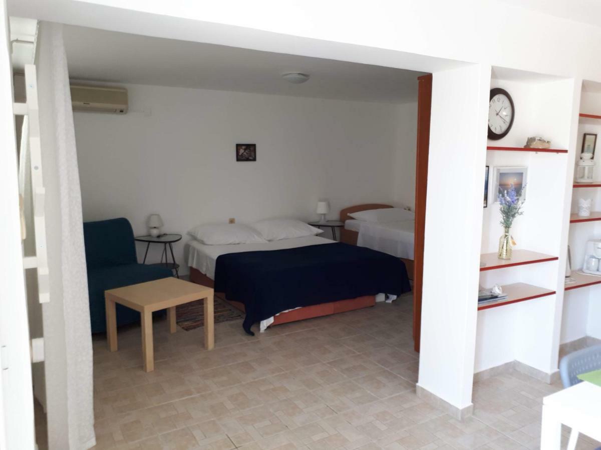Apartments Marzic Pag Town Dış mekan fotoğraf